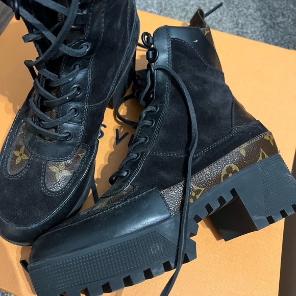 Louis Vuitton Laureate Platform Desert Boot - Picture 9 of 15